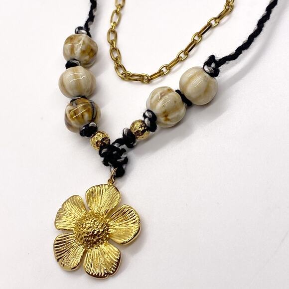 NEW Gold Flower Pendant Layering Necklace Set - Picture 1 of 16